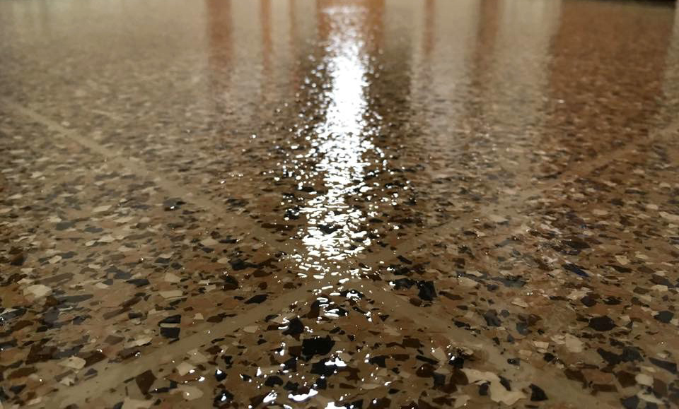 glossy epoxy flooring